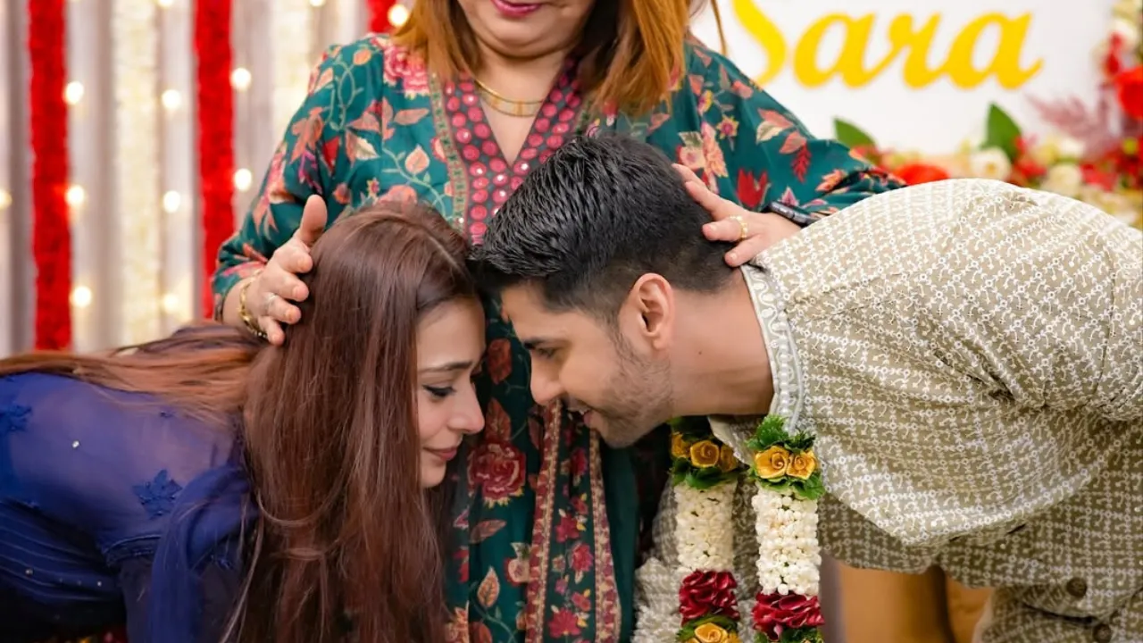 Sara Khan